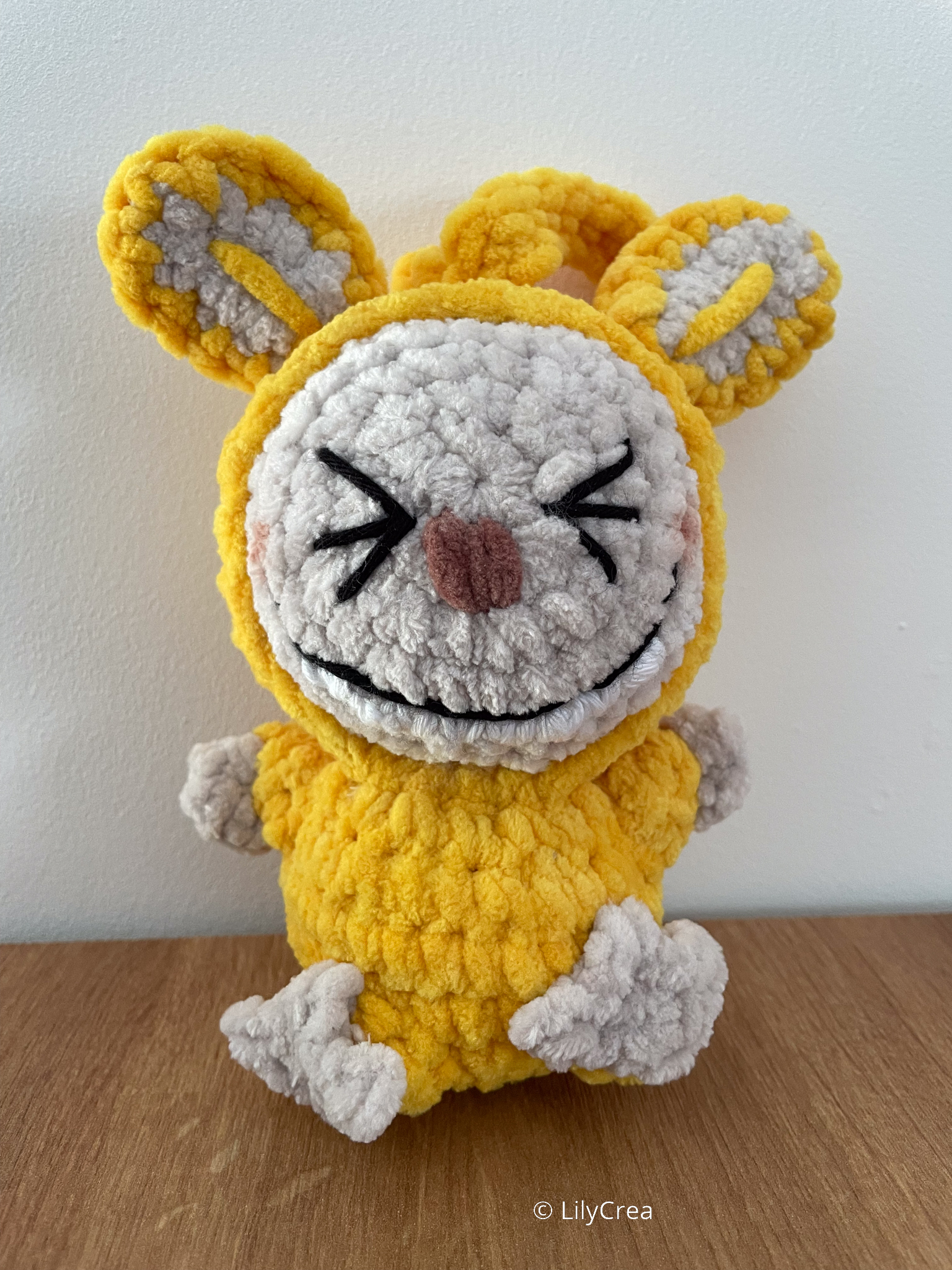 Labubu fait main – Porte-clé – mini peluche pleine de fun ! 💖